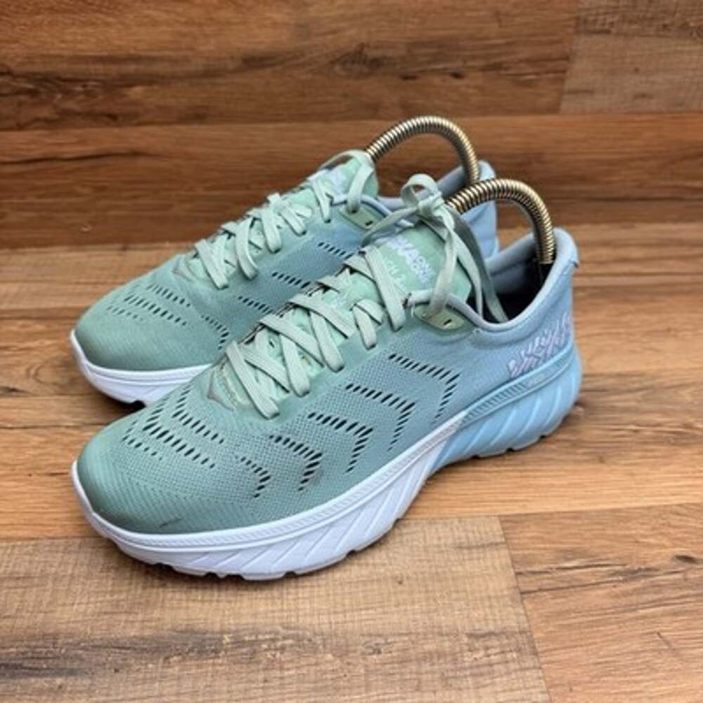 Hoka One One Mach 2 Shoes Womens Size 7 Green Running Sneakers 1099722 ALCH